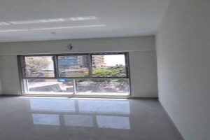 Room in 2 BHK Apartment at Santacruz East – for Rent