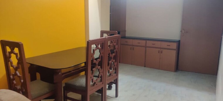 Room, vile parle west 2 Bedroom 800 Sq.Ft. Apartment In Vile Parle West Mumbai 10589069