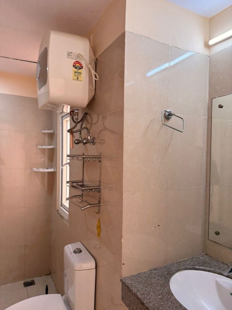 Bathroom, emaar-palm-hills 3 Bedroom 1450 Sq.Ft. Apartment In Sector 77 Gurgaon 10589054