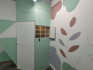 Furnished Amenities in Studio Independent House at Golibar – for Rent