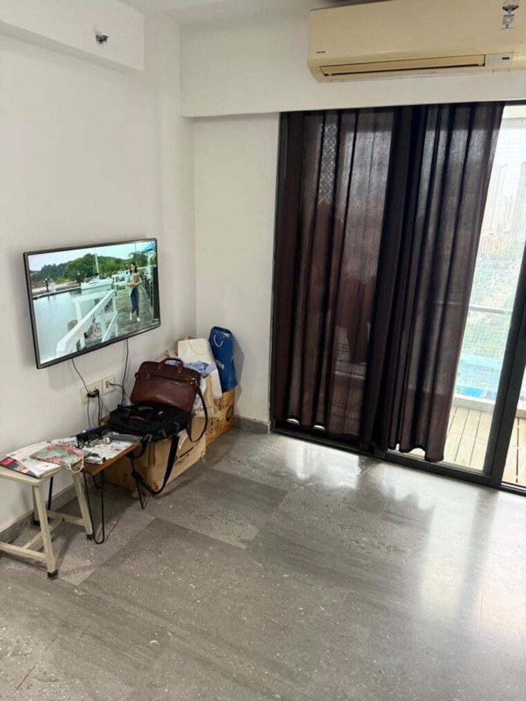  Parking, lodha-new-cuffe-parade 1 Bedroom 448 Sq.Ft. Apartment In Wadala Mumbai 10589076