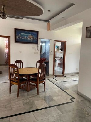 Hall in 3 BHK Apartment at Sector 68 – for Rent