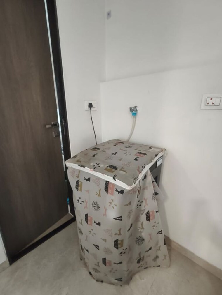 Bathroom, mahesh-kutir 1 Bedroom 430 Sq.Ft. Apartment In Chembur Mumbai 10589131