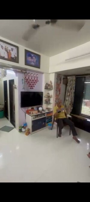 1 RK Apartment For Sale in Sai Sadan Dadar, Dadar West