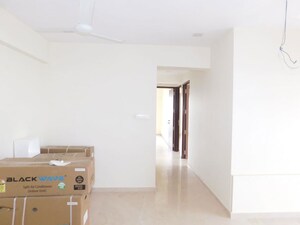 Room in 3 BHK Apartment at Ekta Tripolis, Goregaon West – for Sale