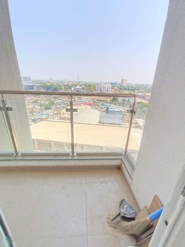 Balcony, runwal-the-central-park 2 Bedroom 1000 Sq.Ft. Apartment In Chinchwad Pune 10589160