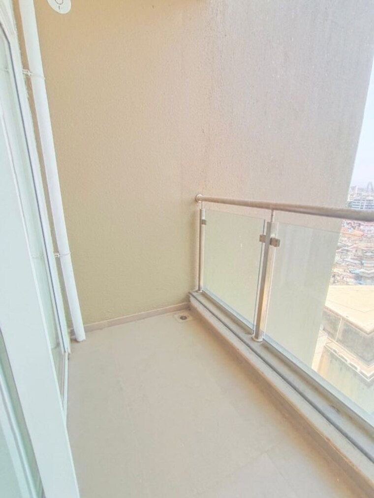 Balcony, runwal-the-central-park 2 Bedroom 1000 Sq.Ft. Apartment In Chinchwad Pune 10589160