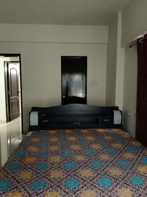 Bedroom in 2 BHK Apartment at Kohinoor Shangrila, Pimpri – for Rent