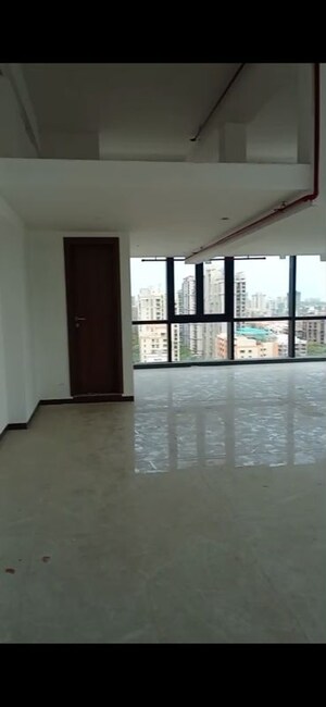 Room in  Office Space at Chandra Arc One, Andheri West – for Sale