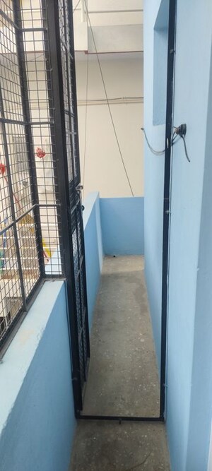 Balcony in 1 BHK Builder Floor at Jeevan Bima Nagar – for Rent