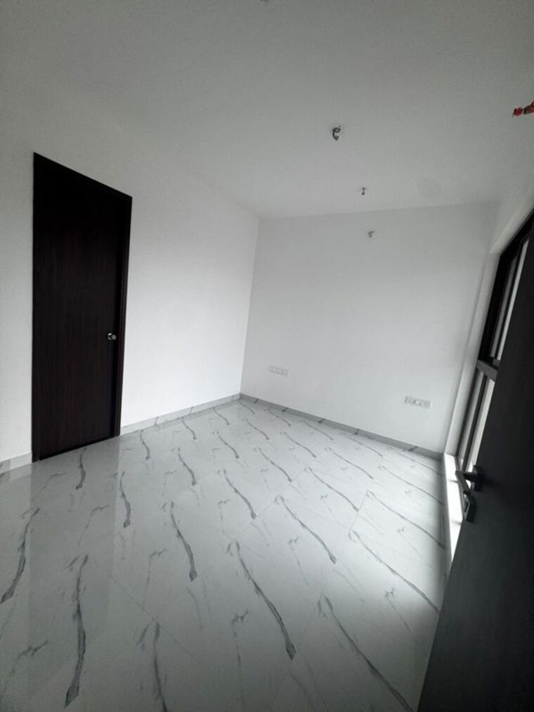 Room, raymond-ten-x-habitat 2 Bedroom 595 Sq.Ft. Apartment In Pokhran Road No Two Thane 10589206