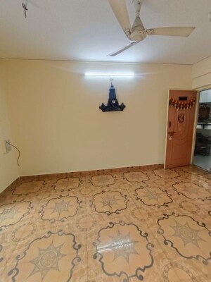 Room in 2 BHK Apartment at Kute Vrundavan Society, Akurdi – for Rent