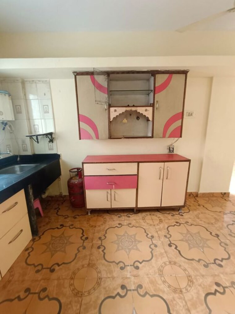 Kitchen, kute-vrundavan-society 2 Bedroom 1200 Sq.Ft. Apartment In Akurdi Pune 10589202