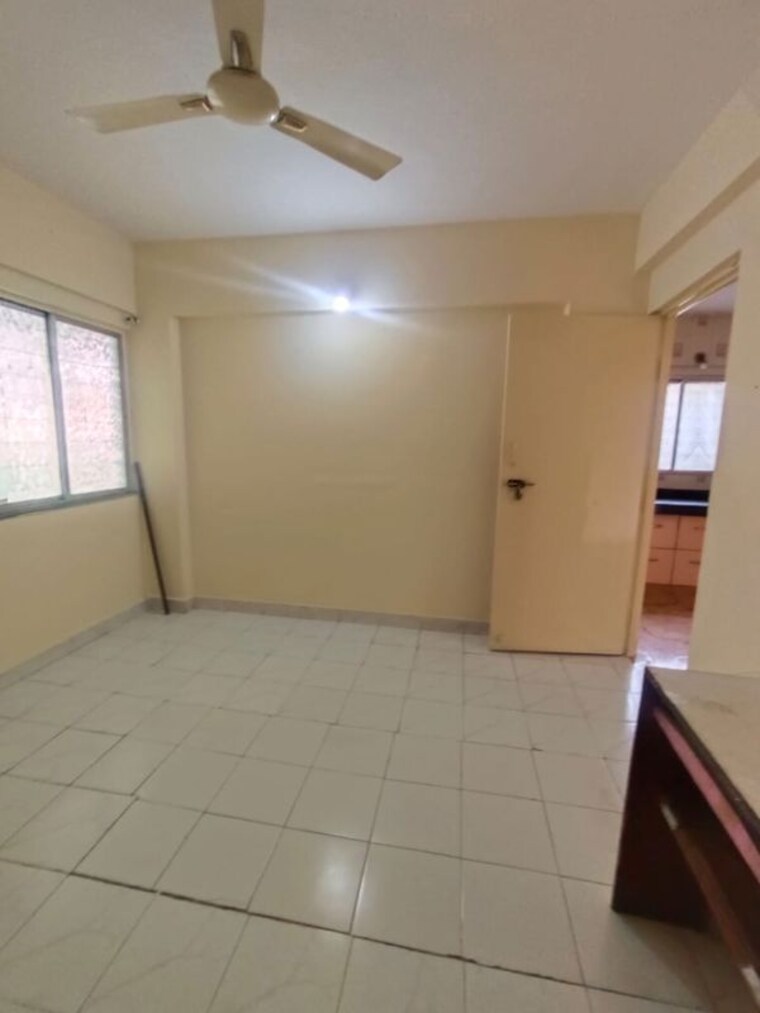 Bathroom, kute-vrundavan-society 2 Bedroom 1200 Sq.Ft. Apartment In Akurdi Pune 10589202