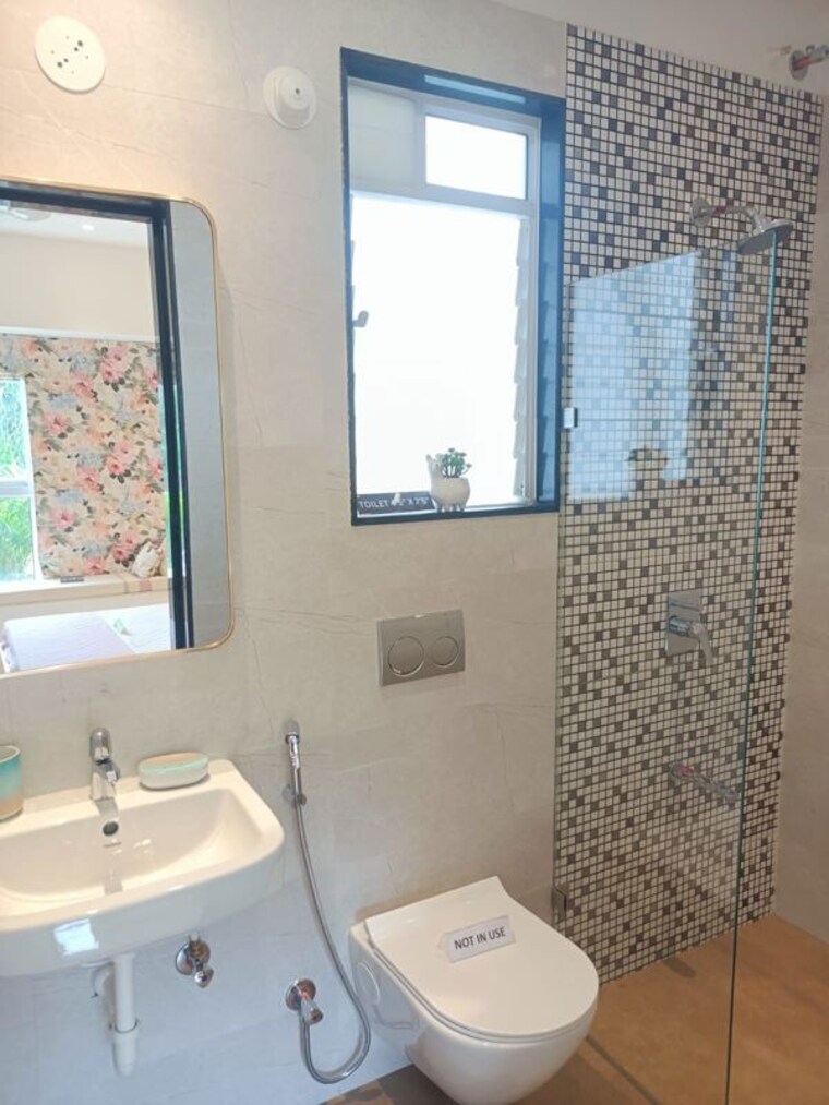 Bathroom, lohia-jain-pratham-vihar 2 Bedroom 666 Sq.Ft. Apartment In Dhayari Pune 10589204