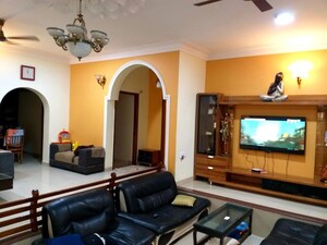 Living Room in 3 BHK Independent House at Nri Layout – for Rent