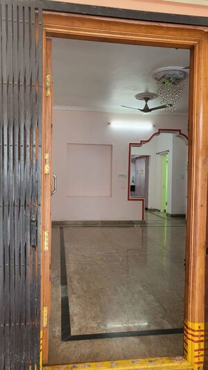 Room in 3 BHK Independent House at Ramamurthy Nagar – for Rent
