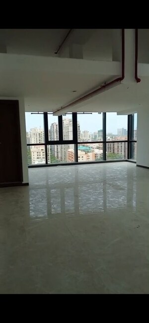 Room in  Office Space at Chandra Arc One, Andheri West – for Sale