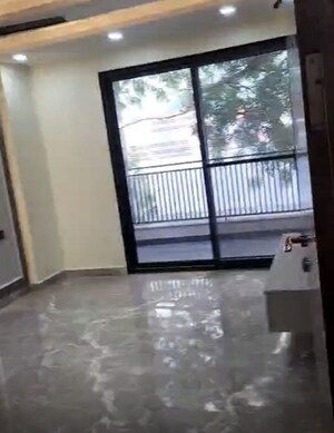 Room in 4 BHK Builder Floor at Sector 2 – for Sale