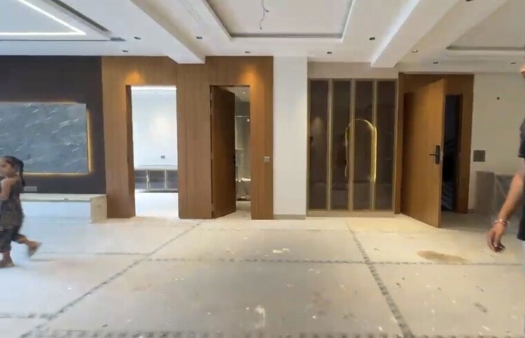 Common Area, sector 2 4 Bedroom 360 Sq.Yd. Builder Floor In Sector 2 Gurgaon 10589025