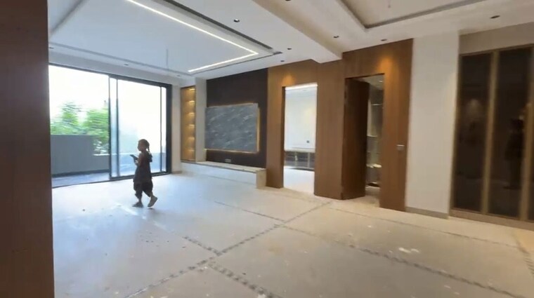 Room, sector 2 4 Bedroom 360 Sq.Yd. Builder Floor In Sector 2 Gurgaon 10589025
