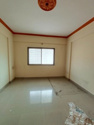 Room in 2 BHK Apartment at Akurdi – for Rent