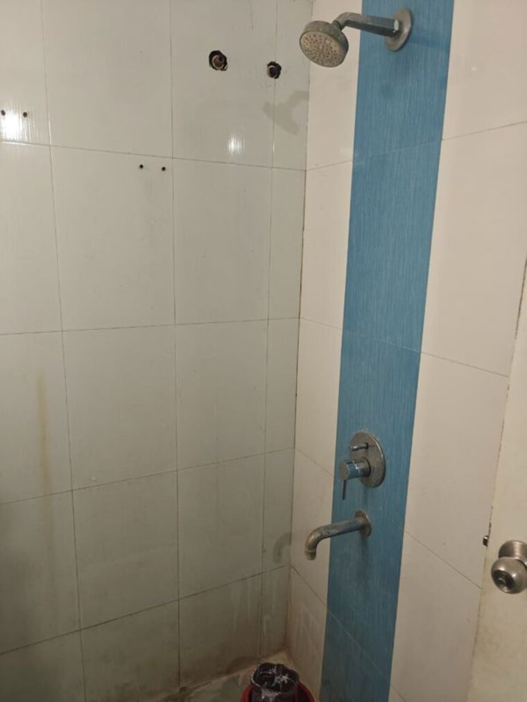 Bathroom, blue-skky-olive 2 Bedroom 635 Sq.Ft. Apartment In Wagholi Pune 10589277