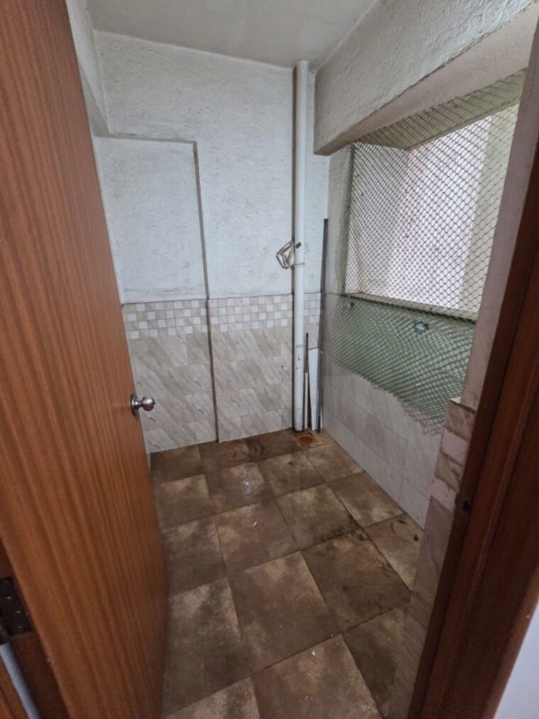 Bathroom, harsh-paradise 3 Bedroom 1250 Sq.Ft. Apartment In Aundh Pune 10589260