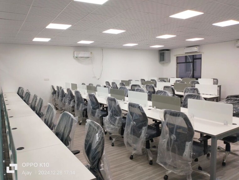 Team Area, sector 6 Commercial Office Space 3000 Sq.Ft. In Sector 6 Noida 10589042