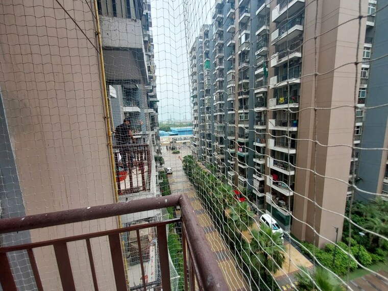 Balcony, saviour-park 3 Bedroom 1505 Sq.Ft. Apartment In Mohan Nagar Ghaziabad 10589312