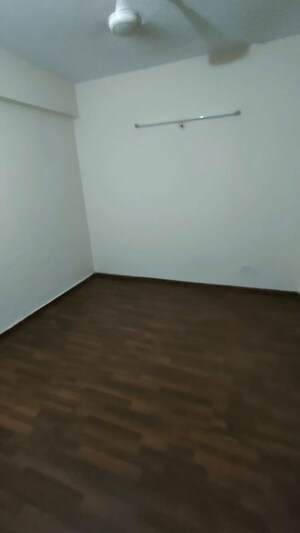 Room in 2 BHK Apartment at Paras Seasons, Sector 168 – for Sale