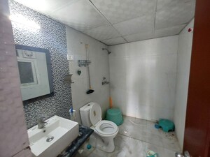 Bathroom in 3 BHK Apartment at Saviour Park, Mohan Nagar – for Sale