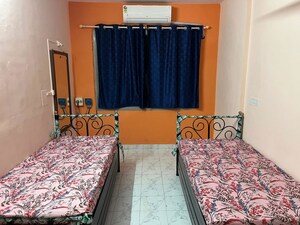Bedroom in  Pg at Kasarvadavali – for Rent