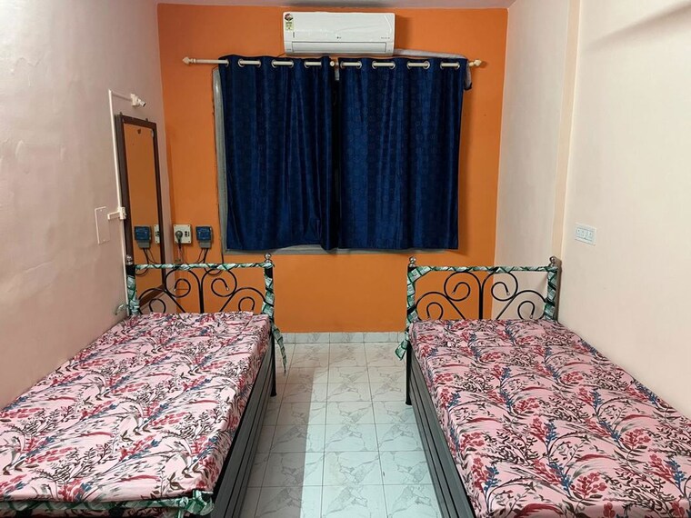 Bedroom, kasarvadavali Pg For Boys In Kasarvadavali 10589331