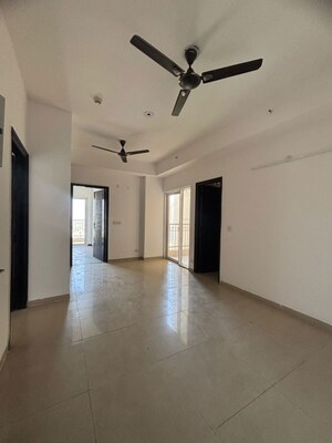 2 BHK Apartment For Sale in Gaur City 2 - 10th Avenue, Sector 16c Greater Noida