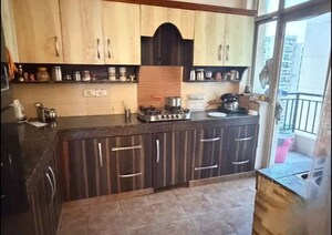 Kitchen in 3 BHK Apartment at Gomti Nagar – for Rent