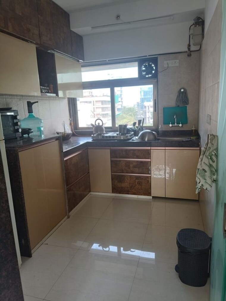 Kitchen, aarya-apartment 3 Bedroom 1200 Sq.Ft. Apartment In Khar West Mumbai 10589358