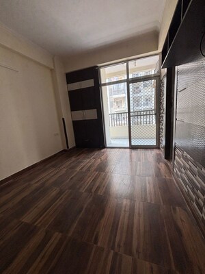 2.5 BHK Apartment For Sale in Galaxy Royale, Gaur City 2