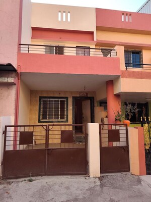2 BHK Villa For Sale in Kamatwade