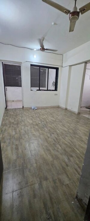 Room in 1 BHK Apartment at Chembur – for Rent