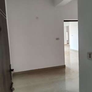 Room in 3 BHK Apartment at Ardee City Palm Grove Heights, Sector 52 – for Rent