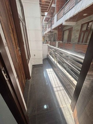 Balcony in 2 BHK Independent House at Chattarpur – for Rent