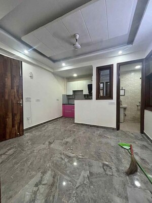 2 BHK Independent House For Rent in Chattarpur