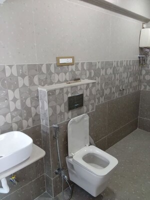 Bathroom in 2 BHK Apartment at Sector 25 Kamothe – for Sale