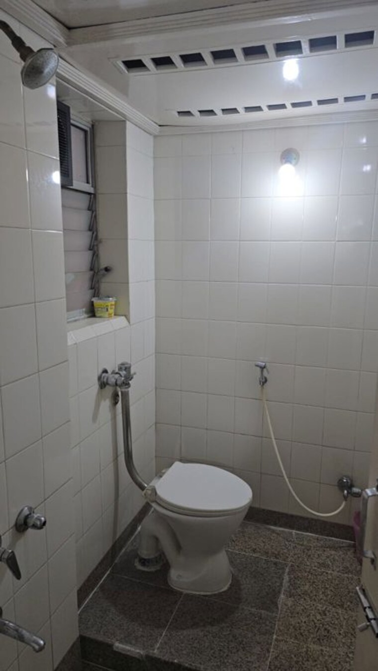Bathroom, siddhachal-phase-8-building-no-4-chs-ltd 2 Bedroom 750 Sq.Ft. Apartment In Manpada Thane 10589378