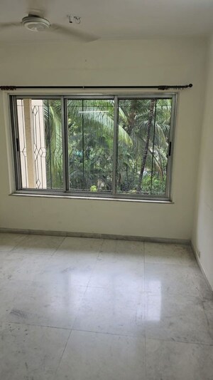 Room in 2 BHK Apartment at Siddhachal Phase 8 Building No. 4 Chs Ltd, Manpada – for Rent