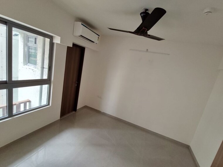 Room, piramal-vaikunth 1 Bedroom 320 Sq.Ft. Apartment In Balkum Pada Thane 10589393