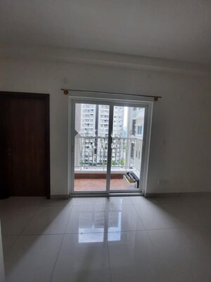 Room in 2 BHK Apartment at Eden Park At The Prestige City, Sarjapur Road – for Rent