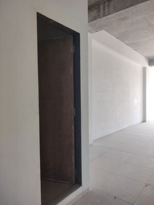 Room in  Office Space at Shreeya Amalga, Thaltej – for Rent