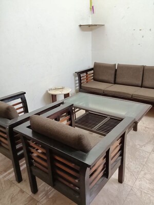 Kitchen in 3 BHK Builder Floor at Shivalik Colony – for Rent